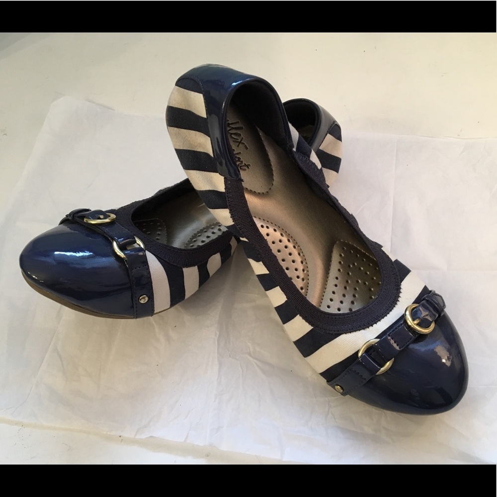 Dexflex Comfort Women’s Shoes